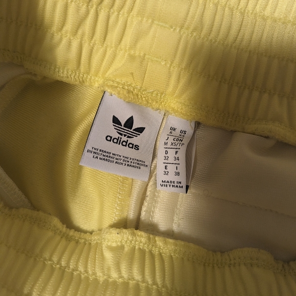 Adidas Women Originals x DANIËLLE CATHARI in Shock Yellow Tracksuit - Picture 10 of 11